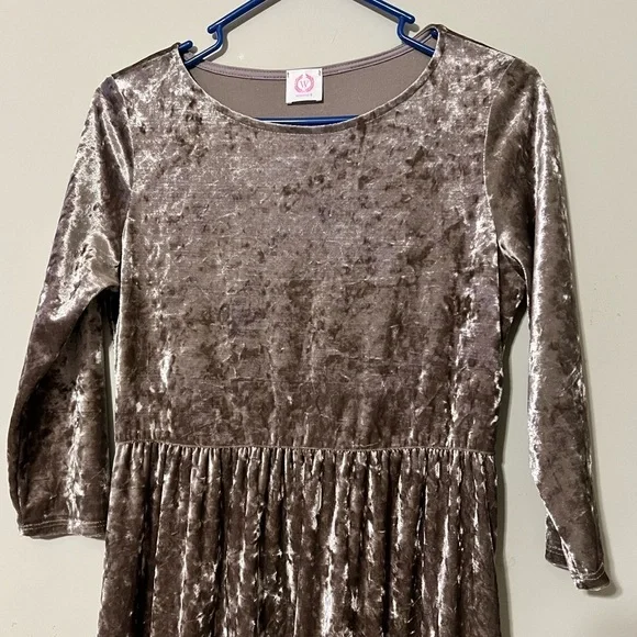 Wanna B medium crushed velvet dress 3/4 sleeve elastic waist has pockets unlined - Picture 6 of 15
